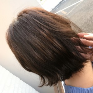 カラーリングはダメージを最小限に抑える事がLABの技です！！