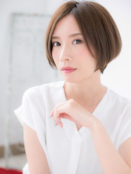 前下がりワンレン大人ボブa