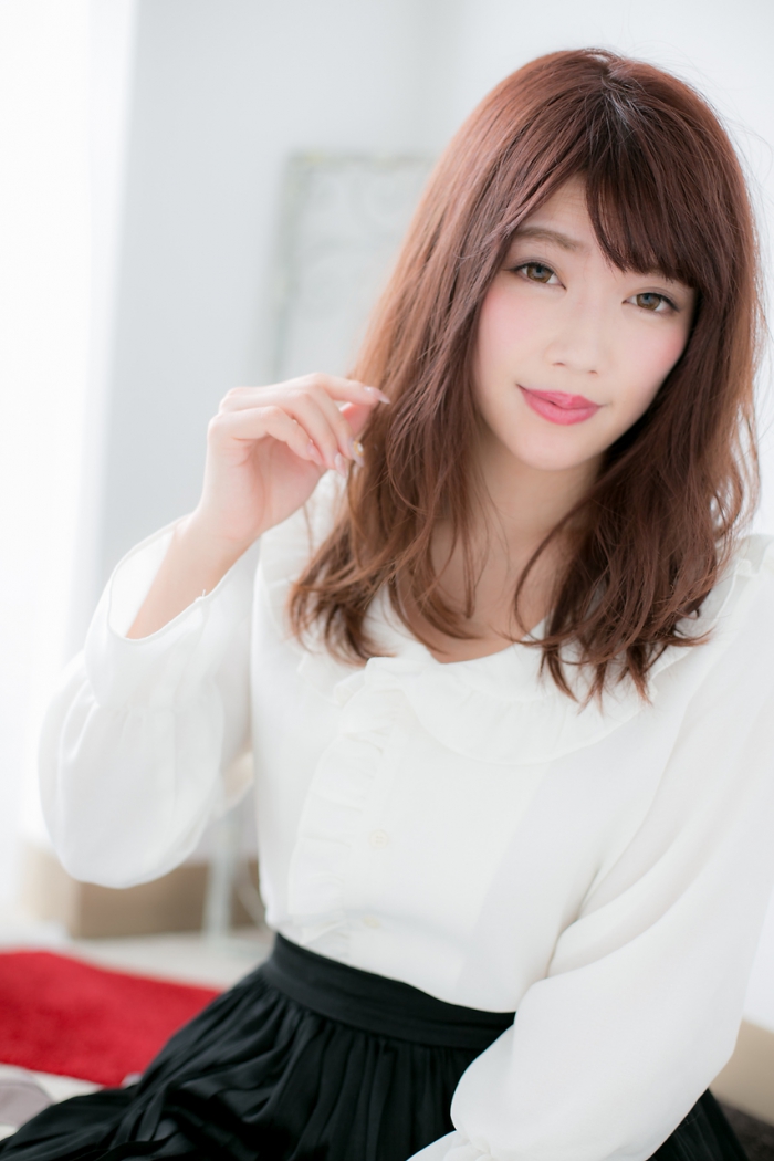 エレガンスレッドで大人かわいい小顔セミディc