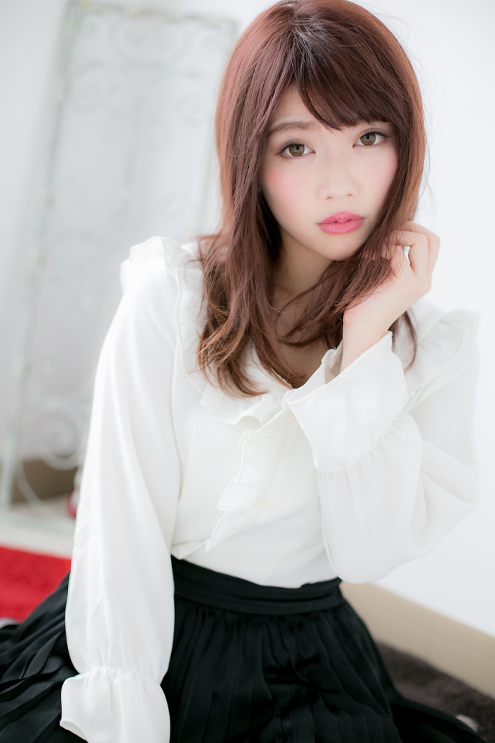 エレガンスレッドで大人かわいい小顔セミディc